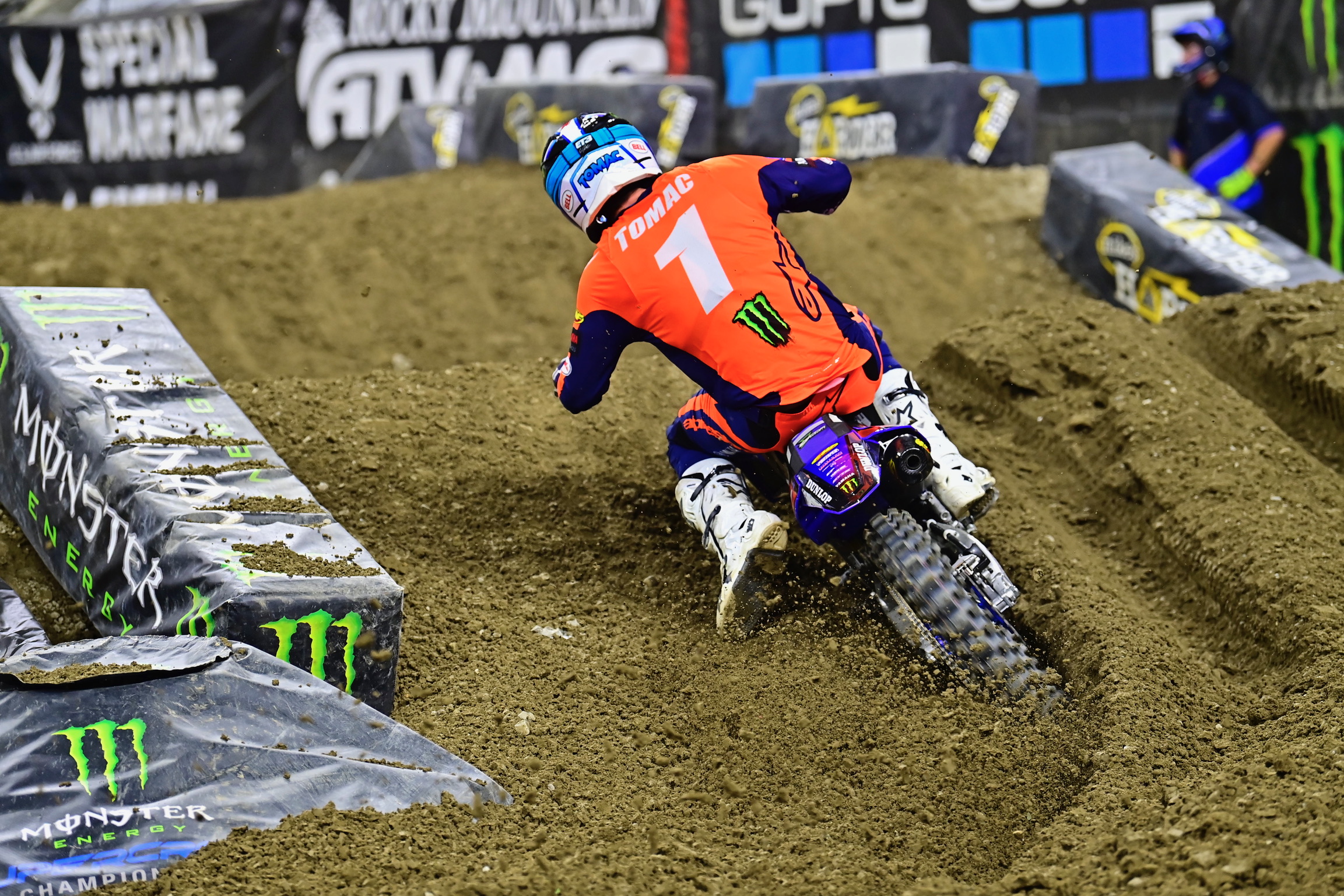 Tomac Finishes Eighth at Indianapolis Supercross image