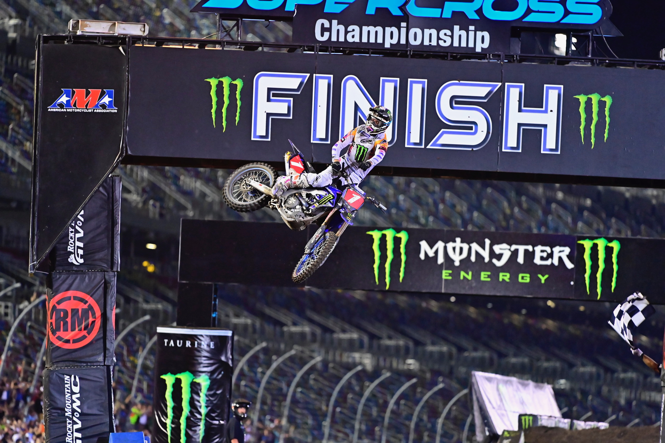 Tomac Reigns Supreme with Seventh Daytona Supecross Victory image
