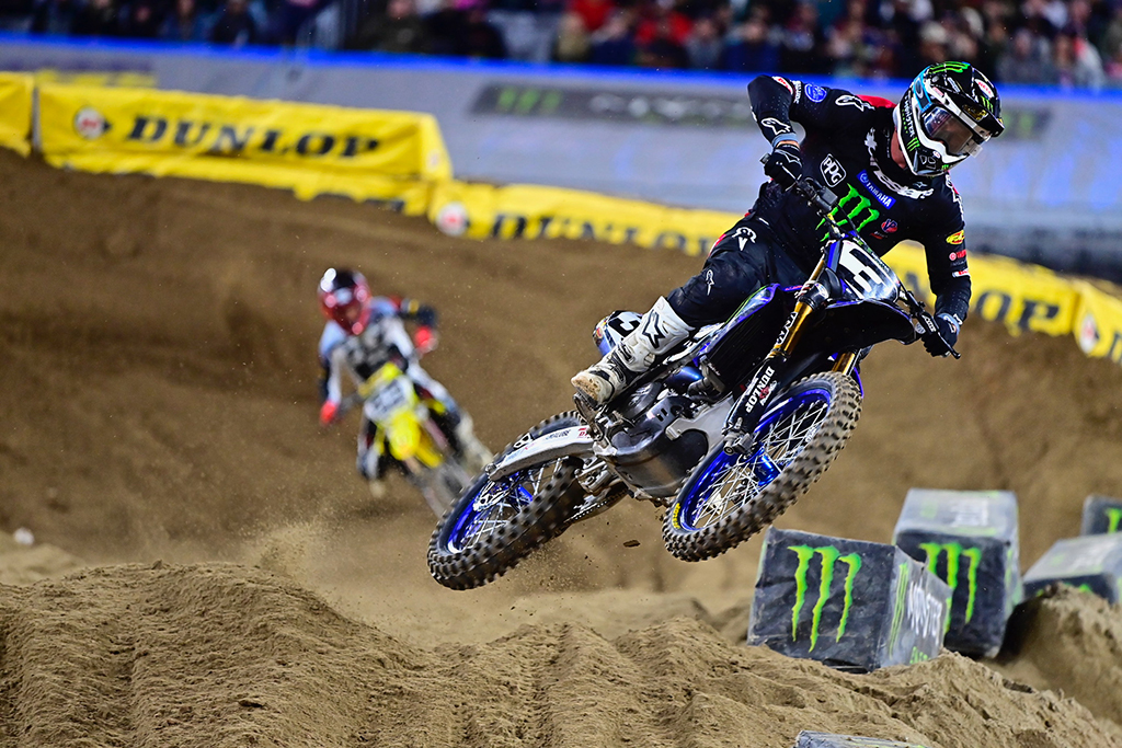 Tomac Finishes Fourth in Glendale image