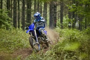 YZ125X Action 12