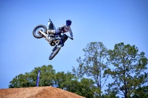 YZ250ME Action 8