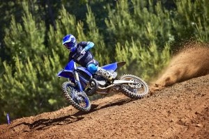 YZ250 Action 1}