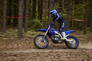 YZ250FX Action 4