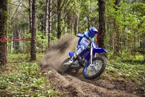 YZ250X Action 7