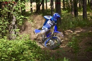 YZ250X Action 5