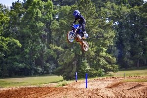 YZ65 Action 6