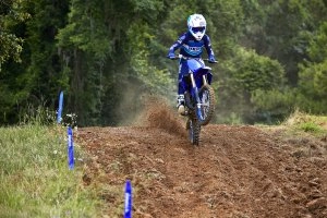 YZ85 Action 2