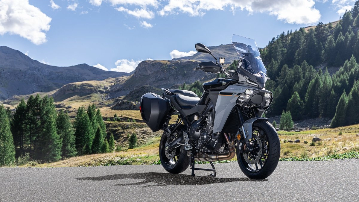 High Performance KYB&reg; Suspension