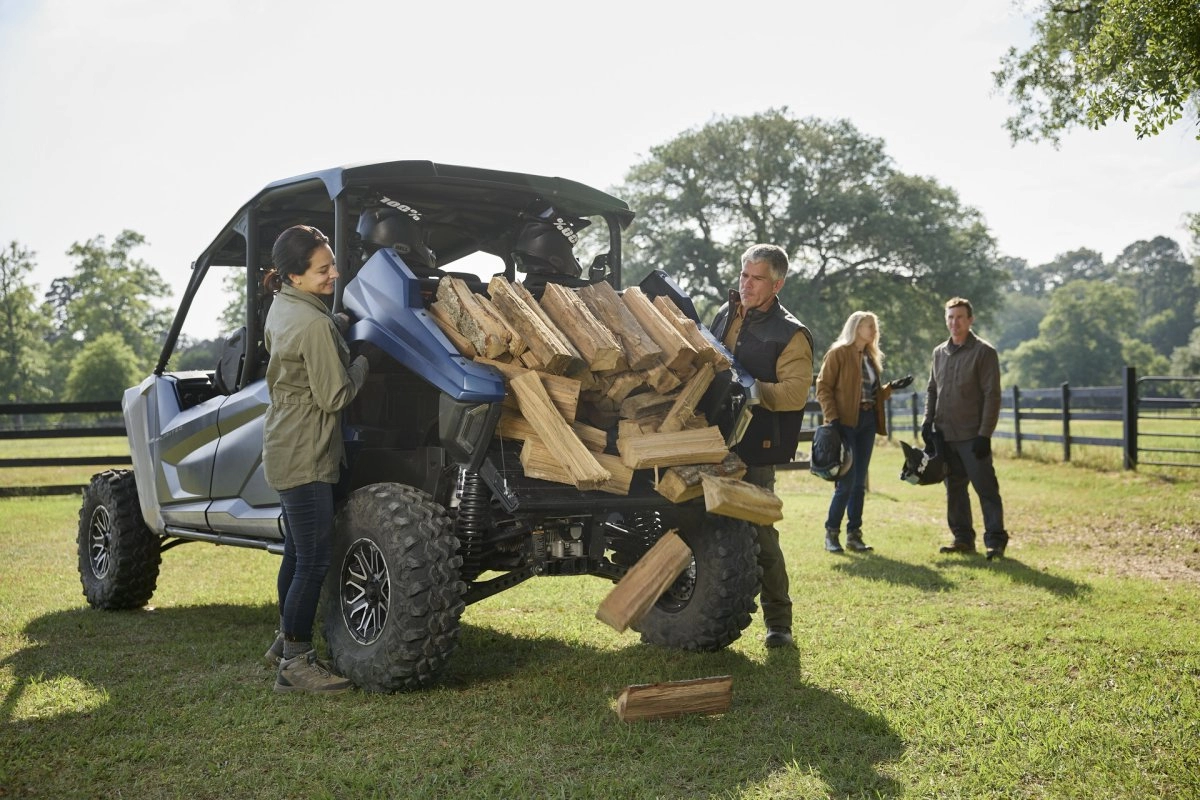 Versatile Tilting Cargo Bed