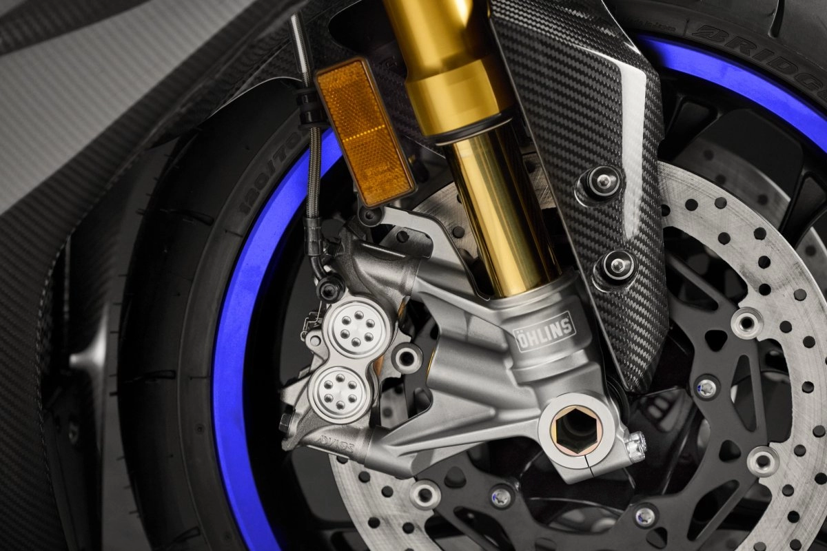 Dynamic Öhlins® Electronic Racing Suspension